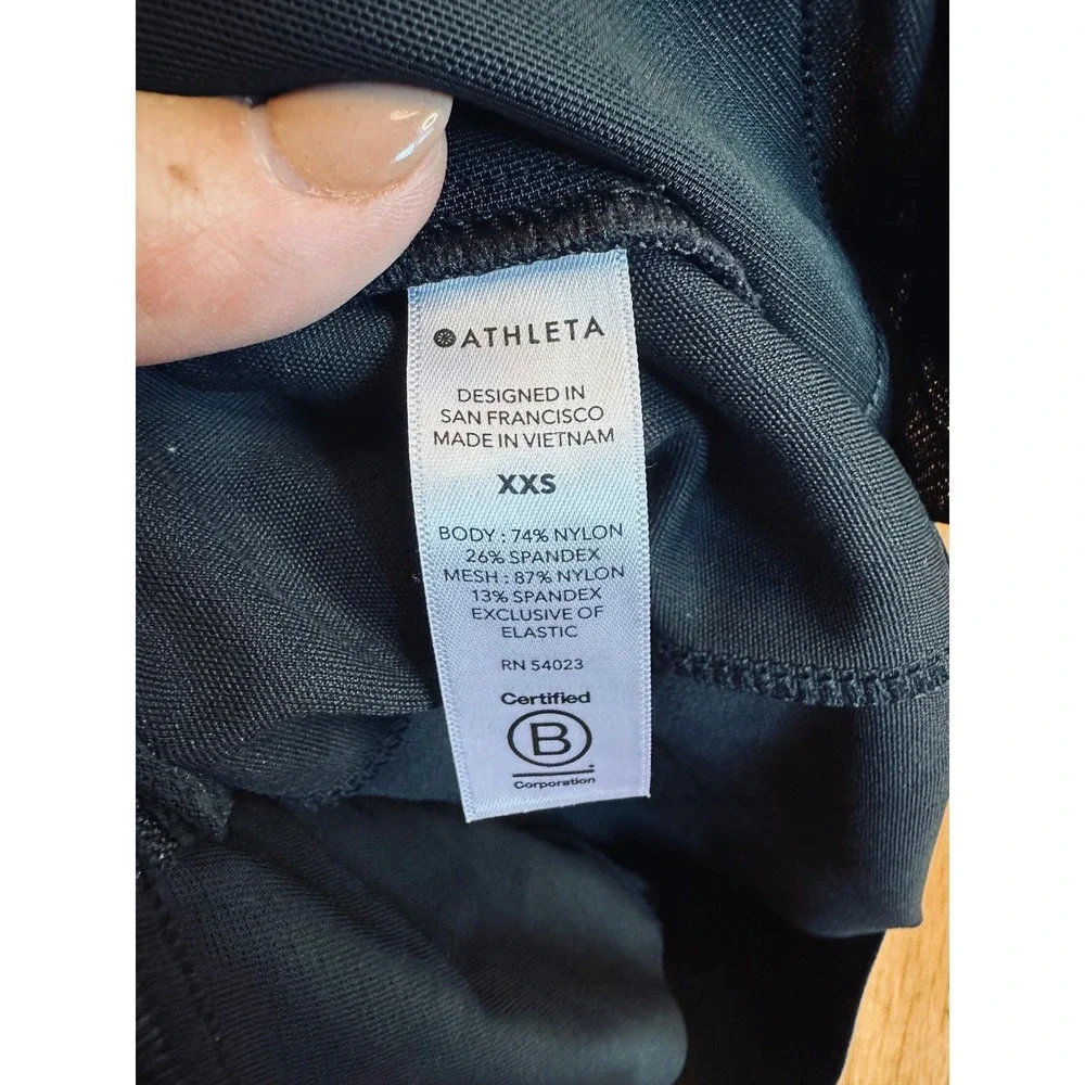 Athleta Venice Pintuck Pant Black Tapered Leg Zip Pockets XXS RN 54023